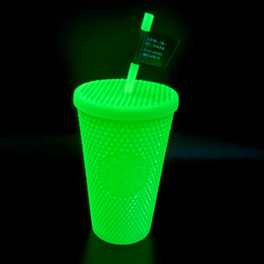 NWT Starbucks 2022 Tumbler Studded Cup Grande Glow In the‎ Dark Lid Straw 16oz